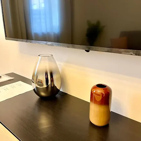 Moderno Freidour, Metro Rivoli Турин