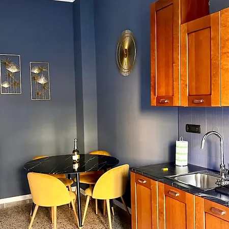 Moderno Freidour, Metro Rivoli * Турин