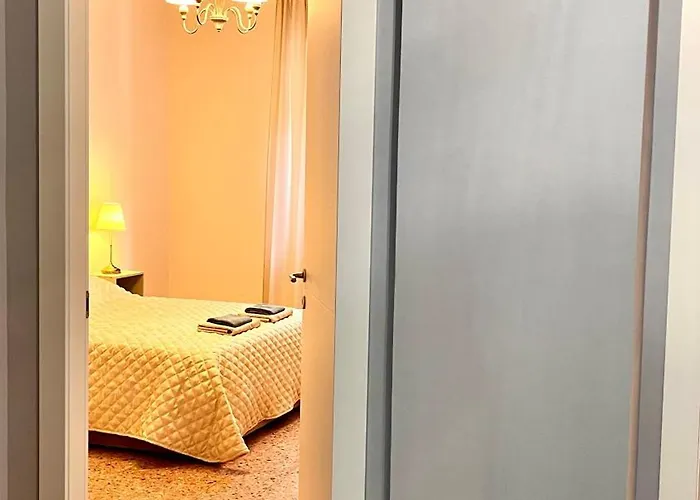 Apartmán Moderno Freidour, Metro Rivoli *