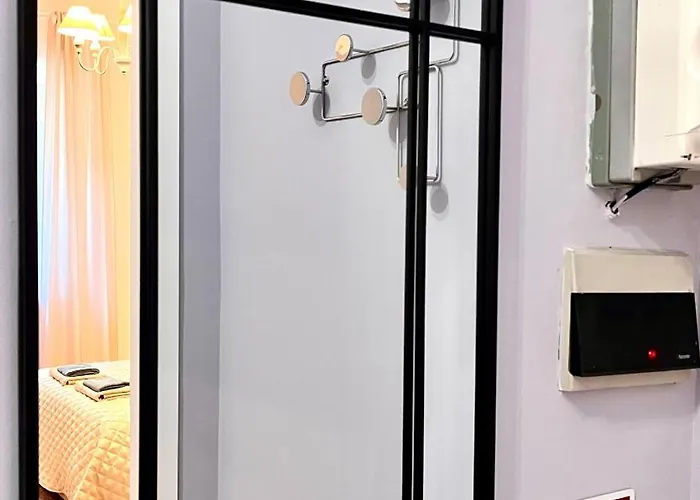 Apartmán Moderno Freidour, Metro Rivoli
