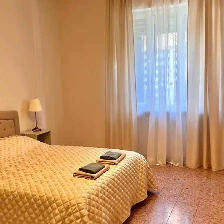 Appartement Moderno Freidour, Metro Rivoli