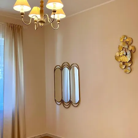 Appartement Moderno Freidour, Metro Rivoli Turijn
