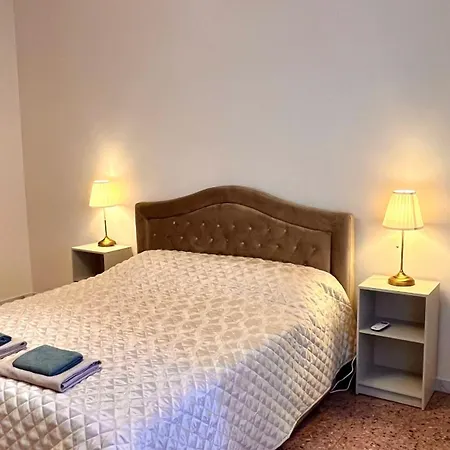 Moderno Freidour, Metro Rivoli Apartament Turyn